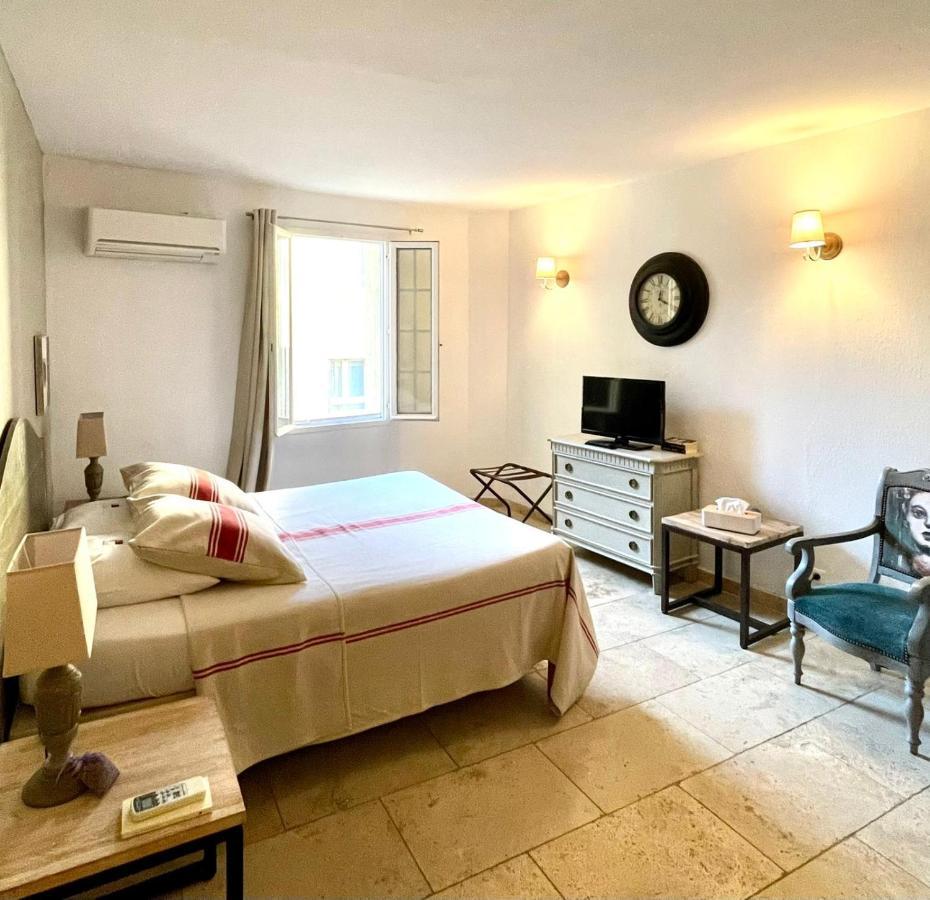 Un Coin De Luberon Apartment L'Isle-sur-la-Sorgue Luaran gambar