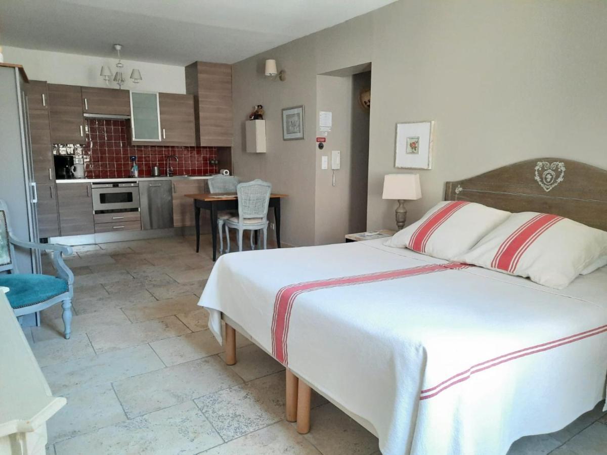 Un Coin De Luberon Apartment L'Isle-sur-la-Sorgue Luaran gambar