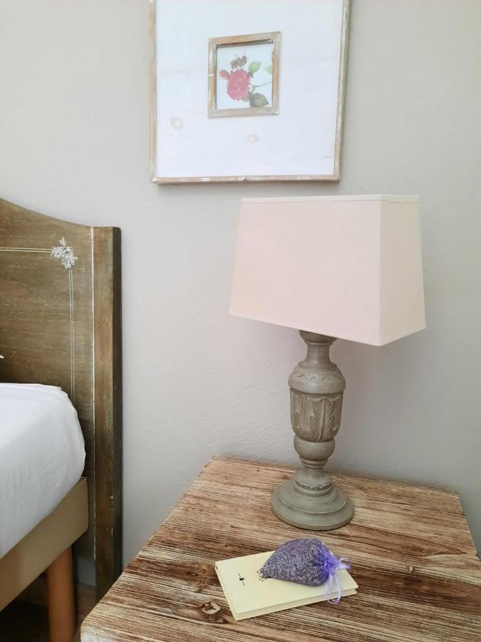 Un Coin De Luberon Apartment L'Isle-sur-la-Sorgue Luaran gambar