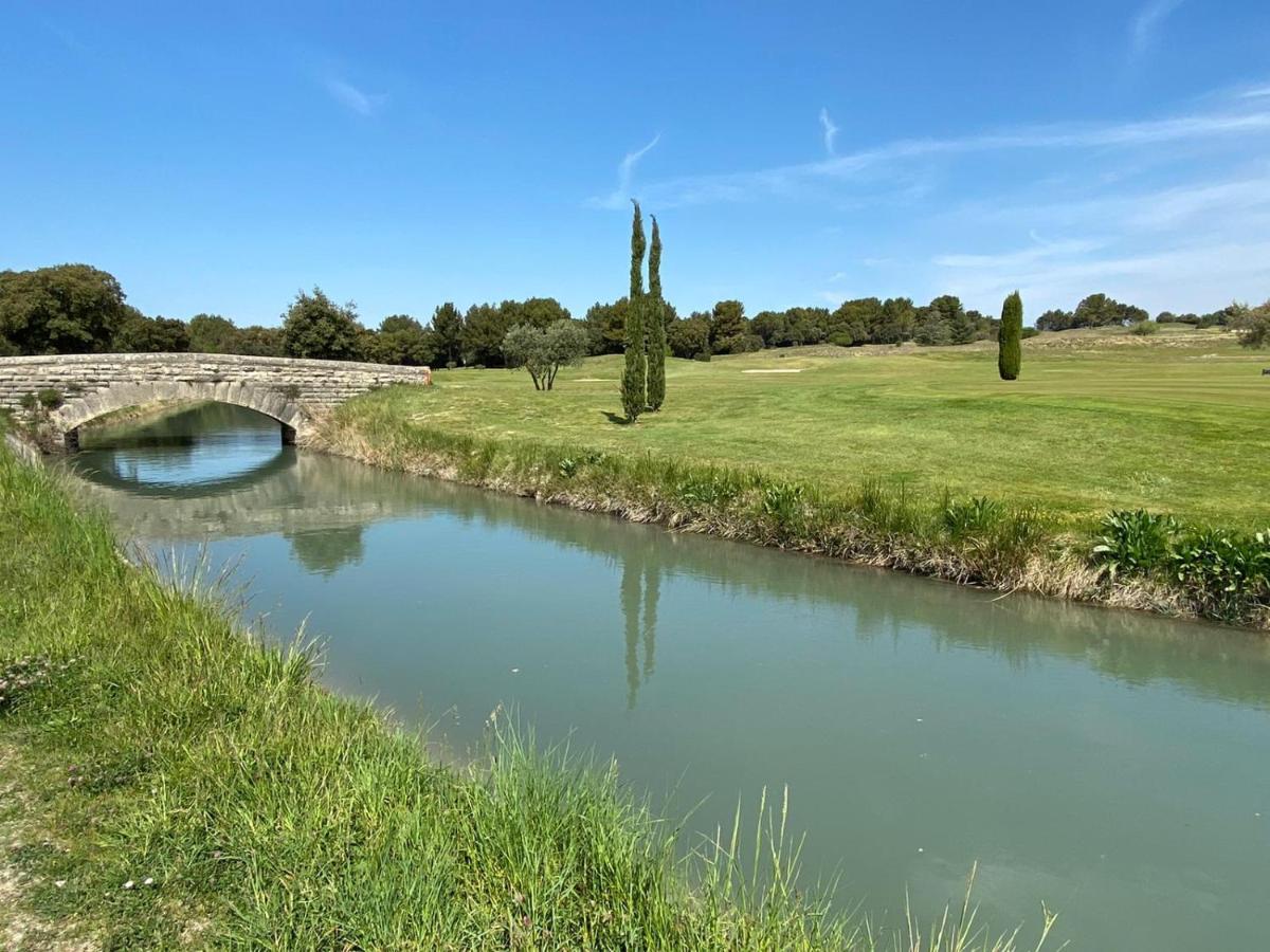 Un Coin De Luberon Apartment L'Isle-sur-la-Sorgue Luaran gambar